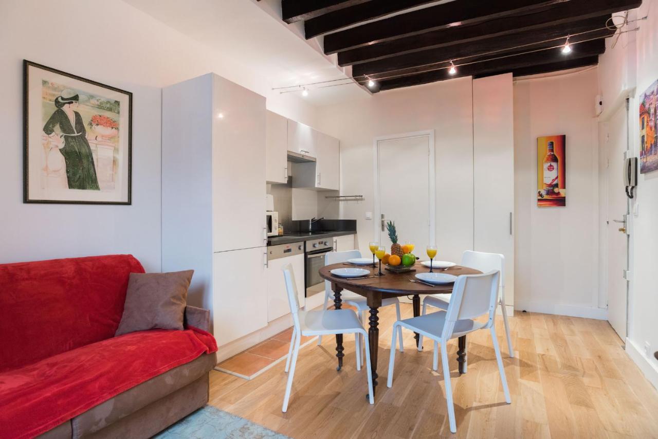Le Marais Private Apartments Paris Luaran gambar
